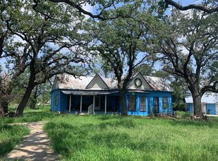 17556 College St, Pontotoc, TX 76869