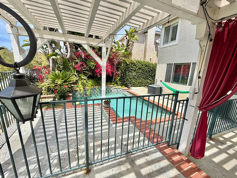 26324 Beecher Ln — Photo 9