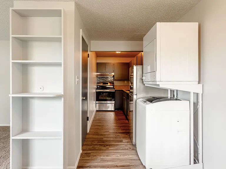 Knight Apartments and Sunlight Townhomes - located in historic downtown Greeley! — Photo 16