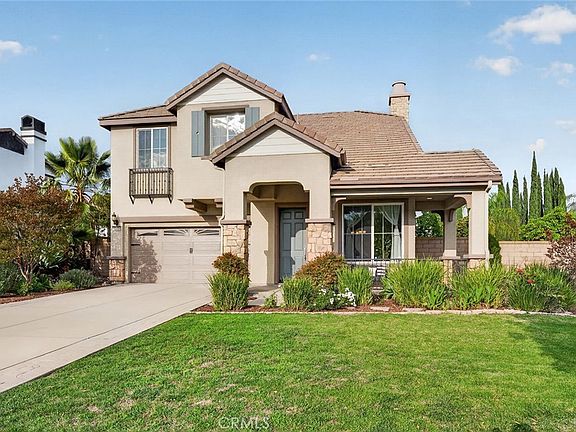 2nd image of 6043 Blossom Pl