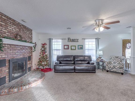 4th image of 20914 S Shannon Dr