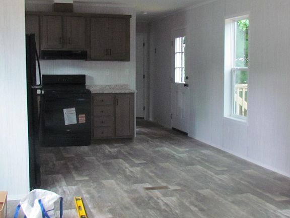 5th image of 22 Martin Road