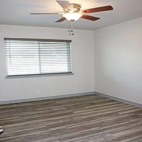 906 Hi Cir N — Photo 5