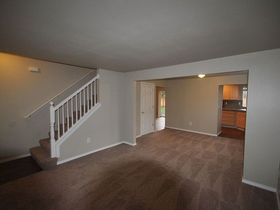 3rd image of 2214 N Villard St