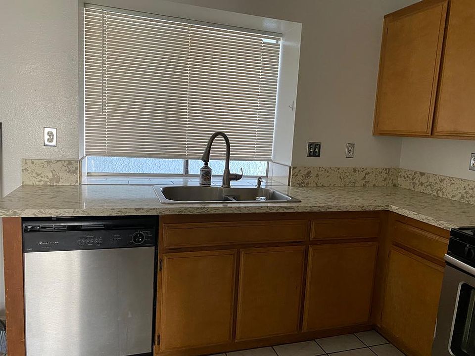 1st image of 14436 Navarro Dr