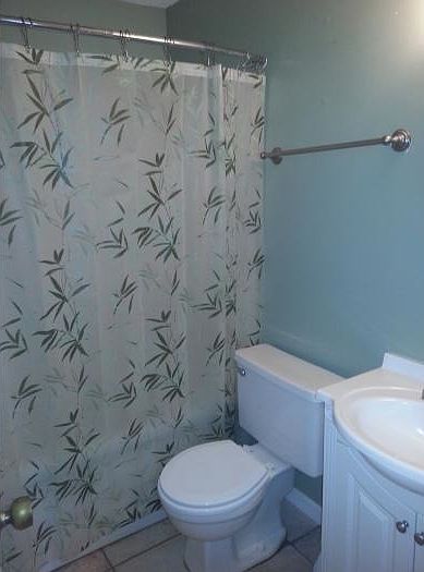 1st image of 371 Ginger Dr