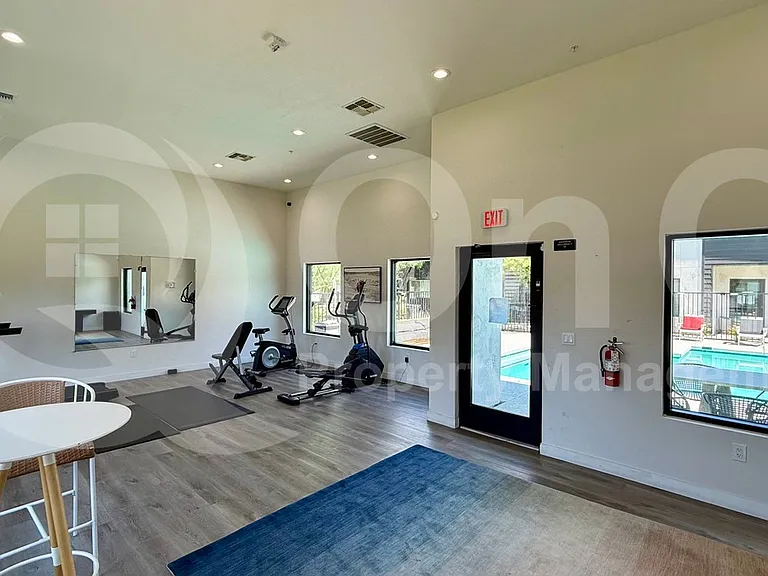 9160 N 67th Ave #226 — Photo 37