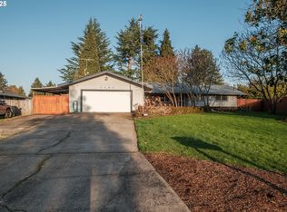 1141 NE Springwood Dr, Albany, OR 97321