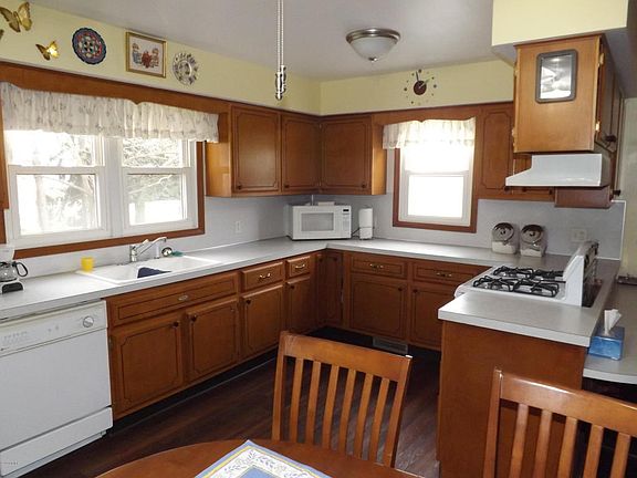4th image of 5569 Baumhoff Ave NW