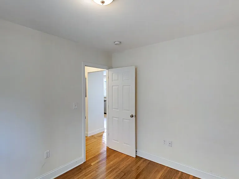 742 Washington St #1 — Photo 12