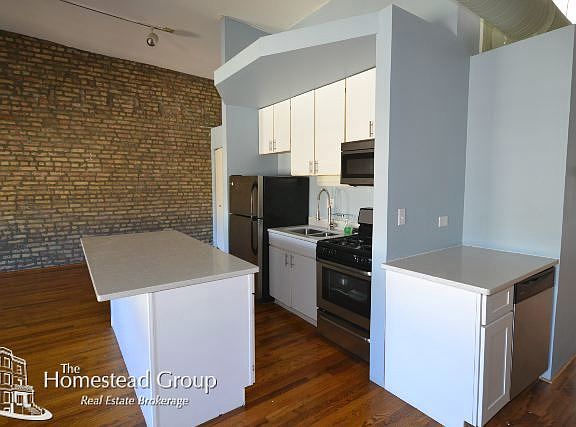 2nd image of 1570 N Milwaukee Ave APT 04J