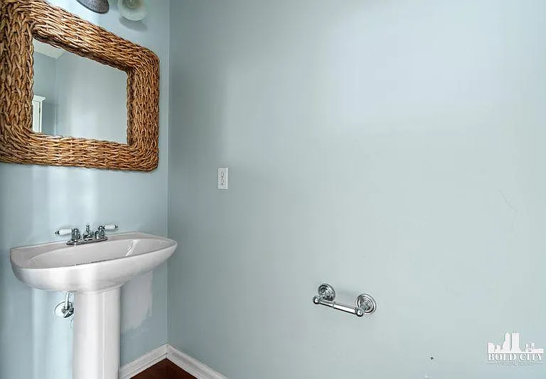 2891 Saint Maarten Ct — Photo 13