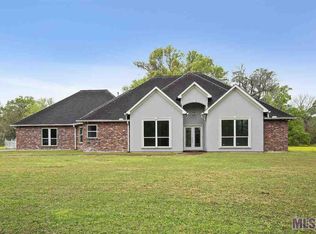 12451 Cannon Estates Dr, Gonzales, LA 70737