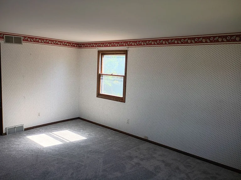 20550 Coventry Dr — Photo 14