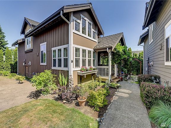 Cobblestone Cottages is a Gated Community.   Only residents and guests can enter through the black iron gates.