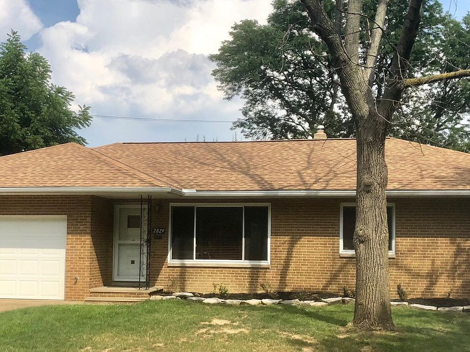 1st image of 2829 Carmen Dr