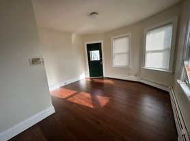 16 Hampton St, Providence, RI