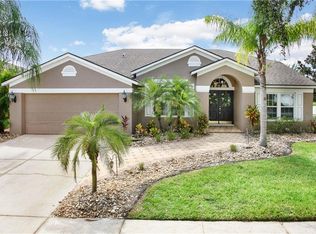 5036 Spectacular Bid Dr, Zephyrhills, FL 33544