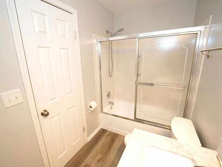 5630 Ringwood Dr #F — Photo 21