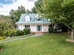 635 Middle View Dr, Ringgold, GA 30736