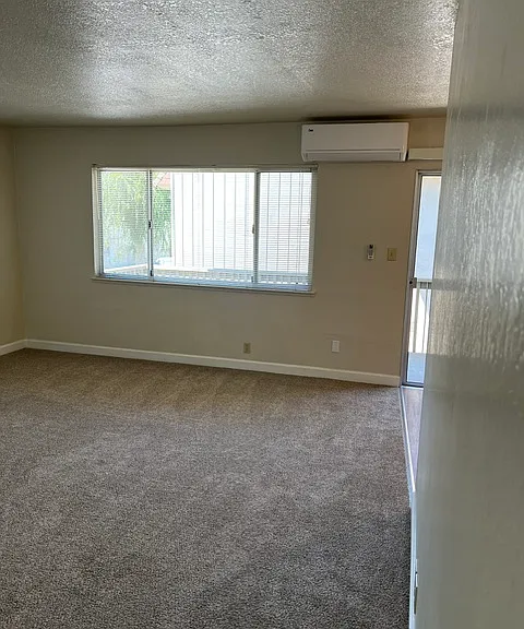 3515 Chestnut Ave #18-19 — Photo 19