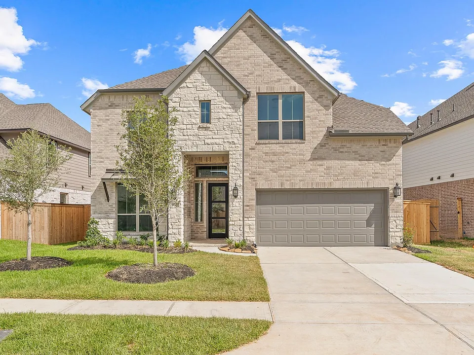 21127 Coral View Dr