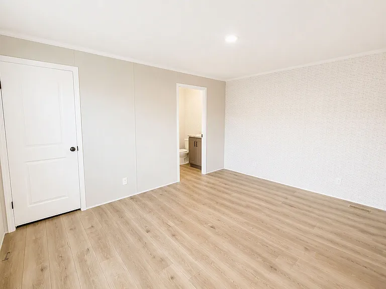 Westbridge Manor — Photo 106