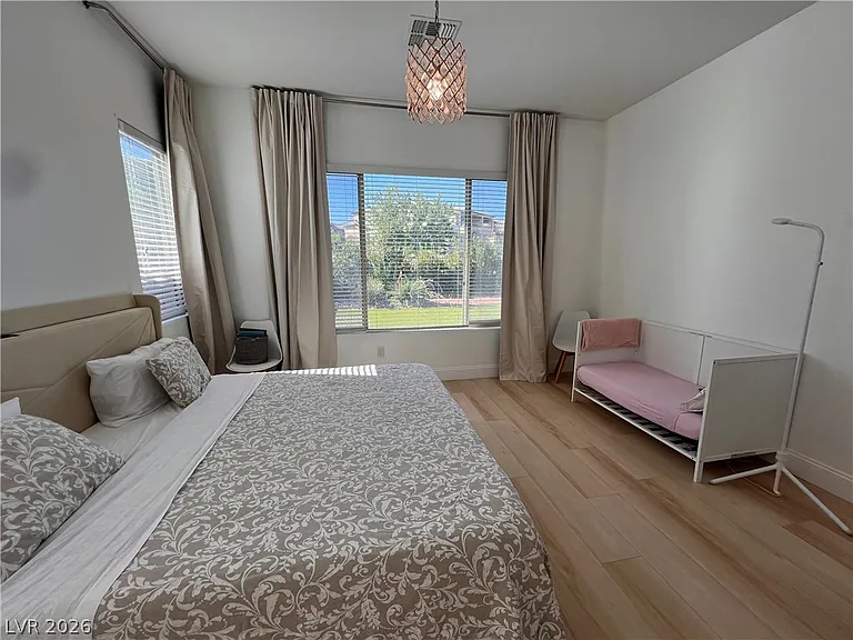 116 Colantonio Ct — Photo 4