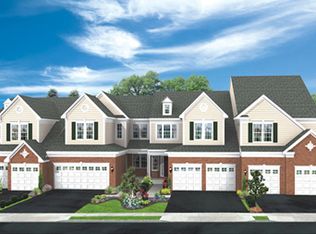 1171 Falcon Ridge Dr, Elgin, IL 60124