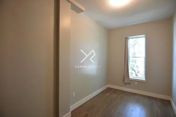 Rented by Yaffa Realty LLC | media 9