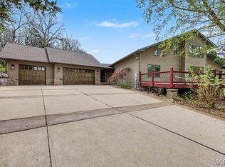 6388 Salamone Rd, Cedar Hill, MO 63016