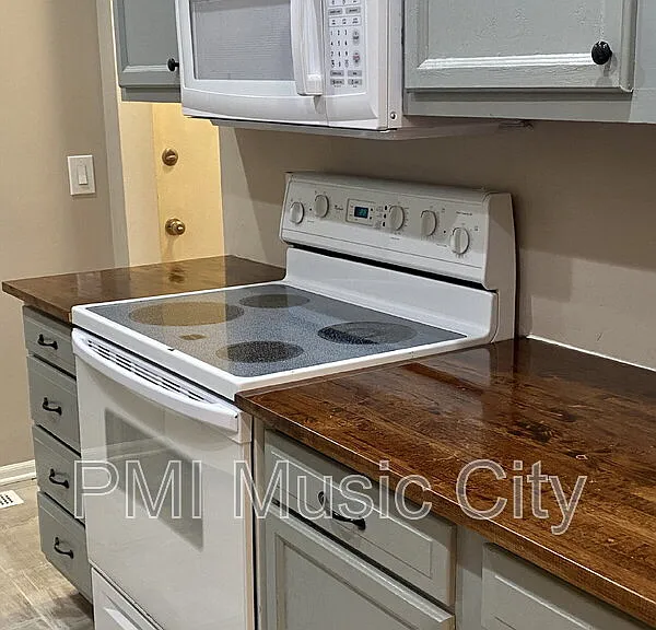 5025 Hillsboro Pike #15L — Photo 11