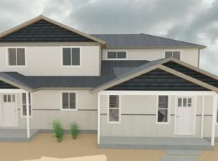 1149 Annalise St, Central Point, OR 97502