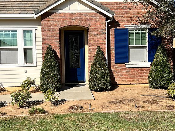 3rd image of 8541 N Matus Ave