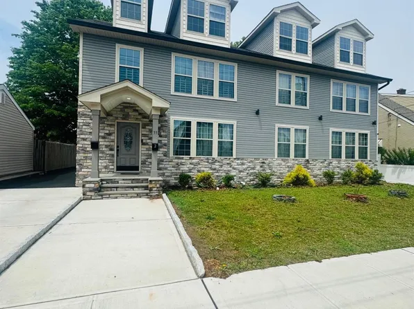 33 Atlantic St, Carteret, NJ 07008