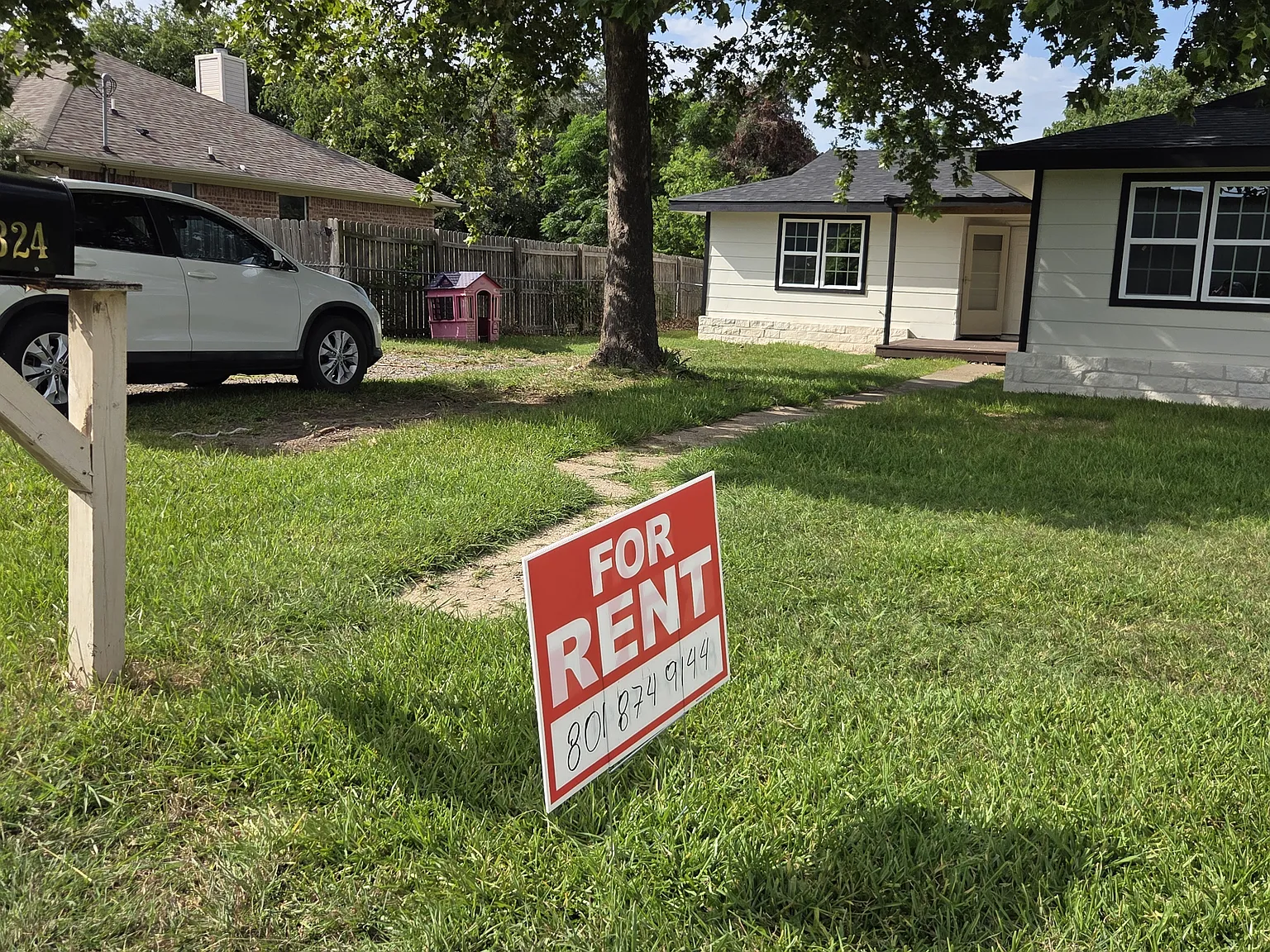 4 bed, 1848 sqft, $1,800 — Photo 4