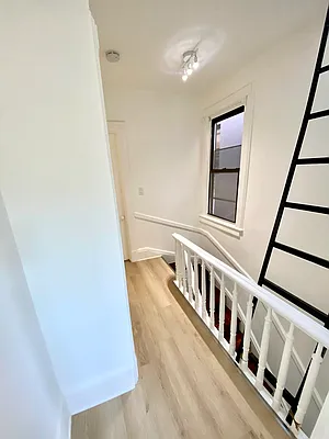 Rented by REALTY QUEST NEW YORK INC | media 16