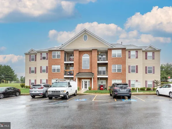 800 Wembley Dr Unit 3C, Hampstead, MD 21074