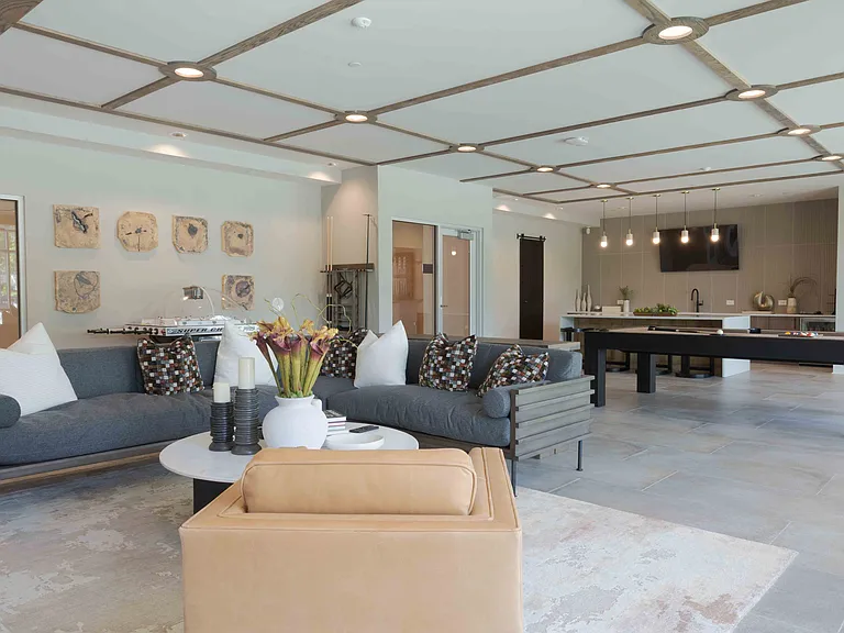 Irvington Place — Photo 15