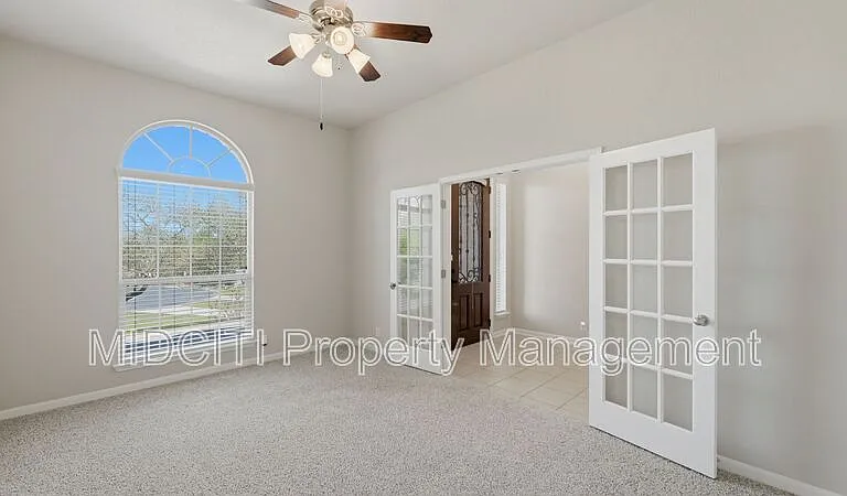 842 Santa Cruz — Photo 30