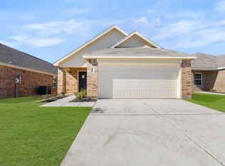 1504 Acts Ln, Ennis, TX 75119