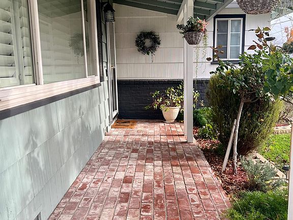 3rd image of 2156 Holbrook Drive