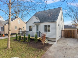 1888 Griffith Ave, Berkley, MI 48072