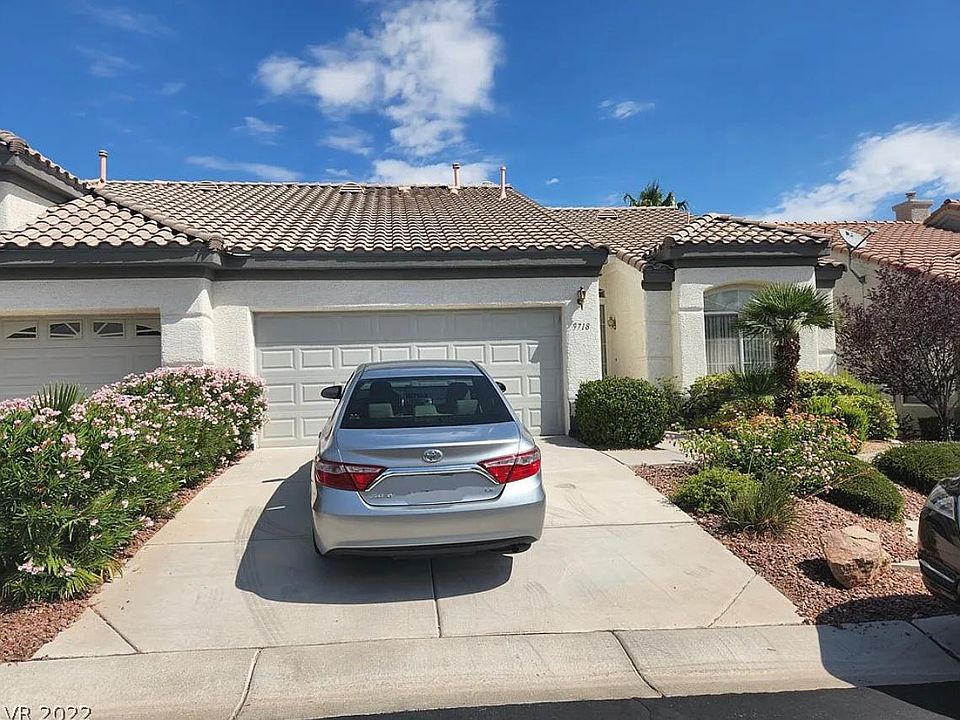 1st image of 9718 Canyon Walk Ave