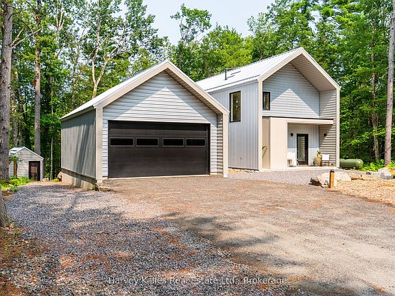 3rd image of 2074 Muskoka Rd S #169