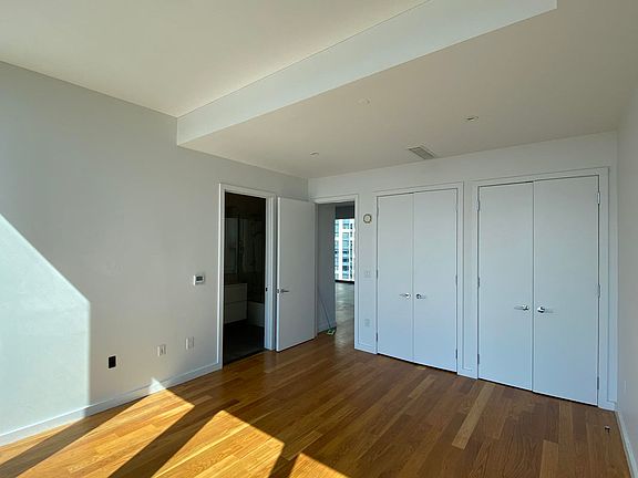 3rd image of 436 Albee Sq Penthouse A28