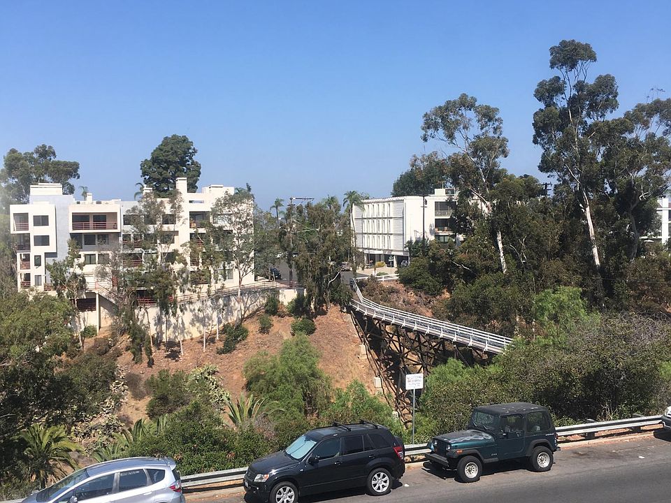 1st image of 2953 4th Ave