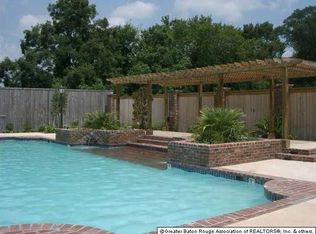 35264 Beverly Hills Dr, Prairieville, LA 70769