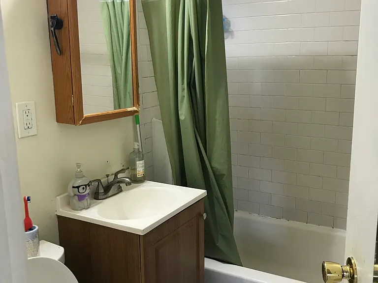180 Central St #11 — Photo 1