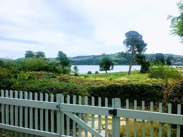 11 Shoal Dr E, Vallejo, CA 94591